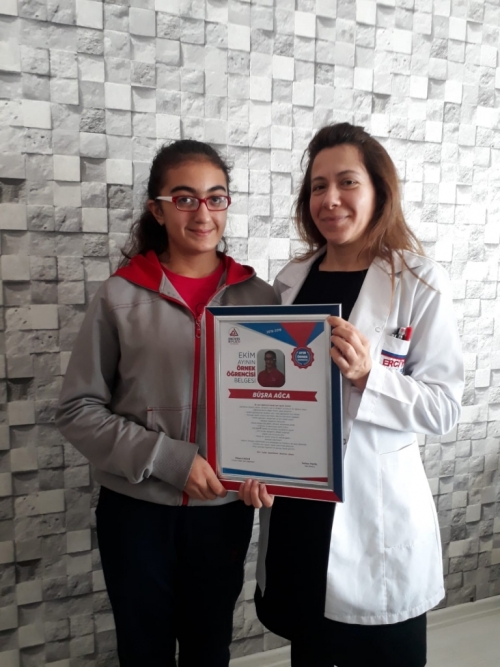 Erciyes Koleji Ayın Örnek Öğrencilerini Seçti!