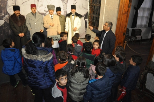 İlkokul 1. Sınıf Öğrencilerimiz Atatürk Evinde!