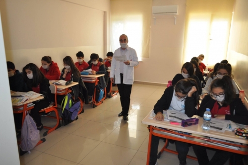 “Sağlık vatan gibidir, kıymeti kaybedildikçe anlaşılır. “