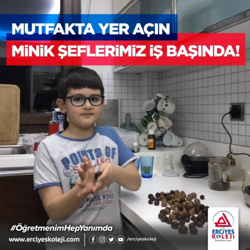 MUTFAKTA YER AÇIN MİNİK ŞEFLERİMİZ İŞ BAŞINDA!