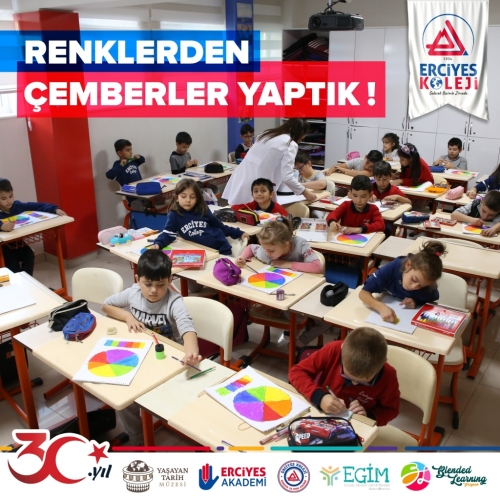 RENKLERDEN ÇEMBERLER YAPTIK!